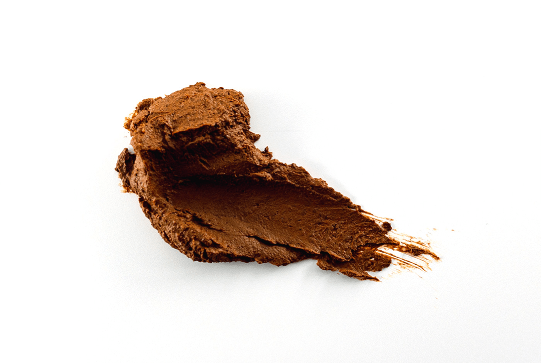Red Mud Mask